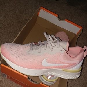 New • Nike • Pink Yellow Odesssy React Sneakers Athletic Size 10 Lace Up Easter